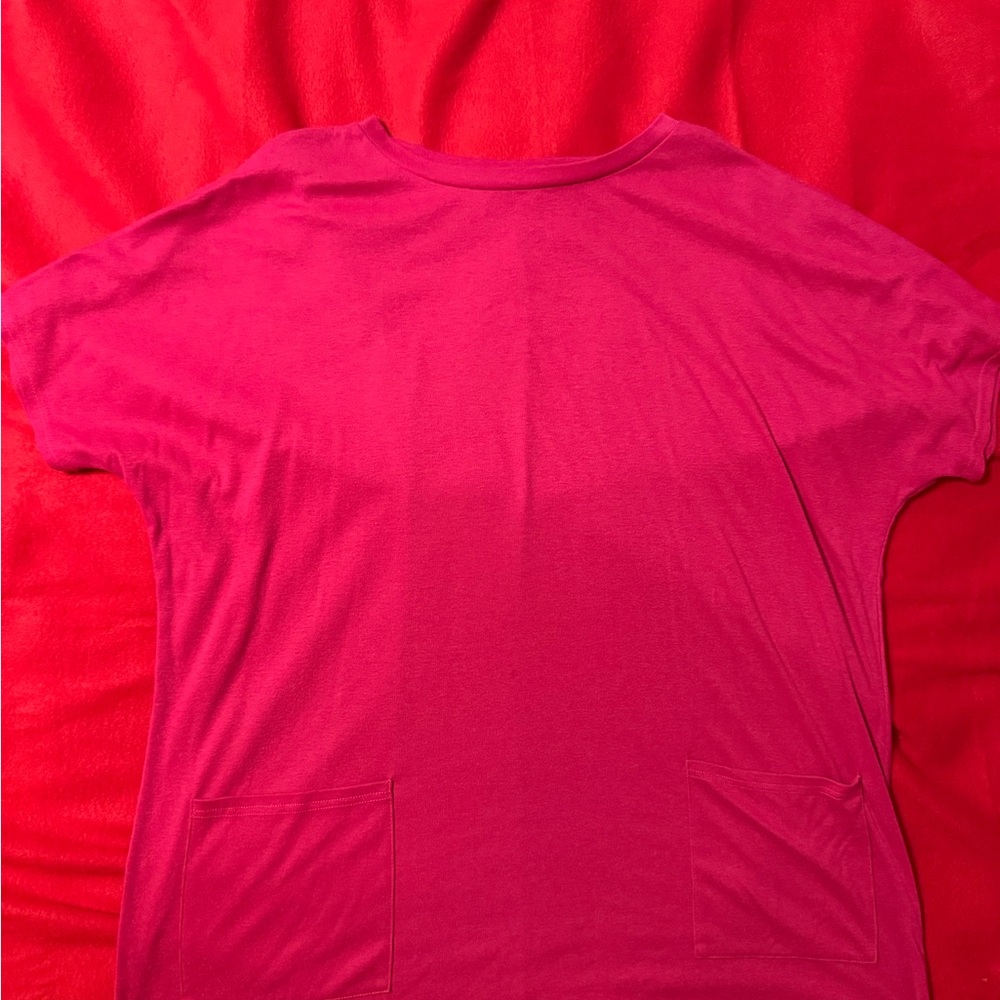 Women’s Tunic Top in Bright Pink